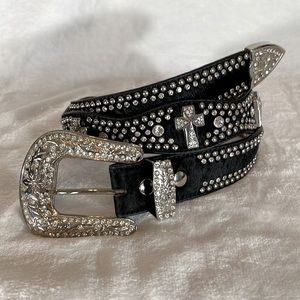 Cowgirl/Bling Black Leather Belt